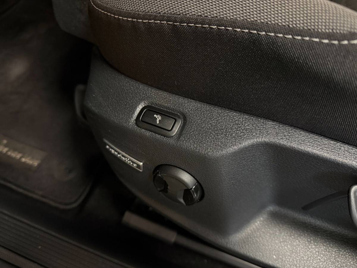 Volkswagen Golf Volkswagen Golf Variant 1.0 TSI Comfortline Business *Massage* Stoelverw.|Carplay|Adapt.Cruise|Navi|DAB|PDC|NAP