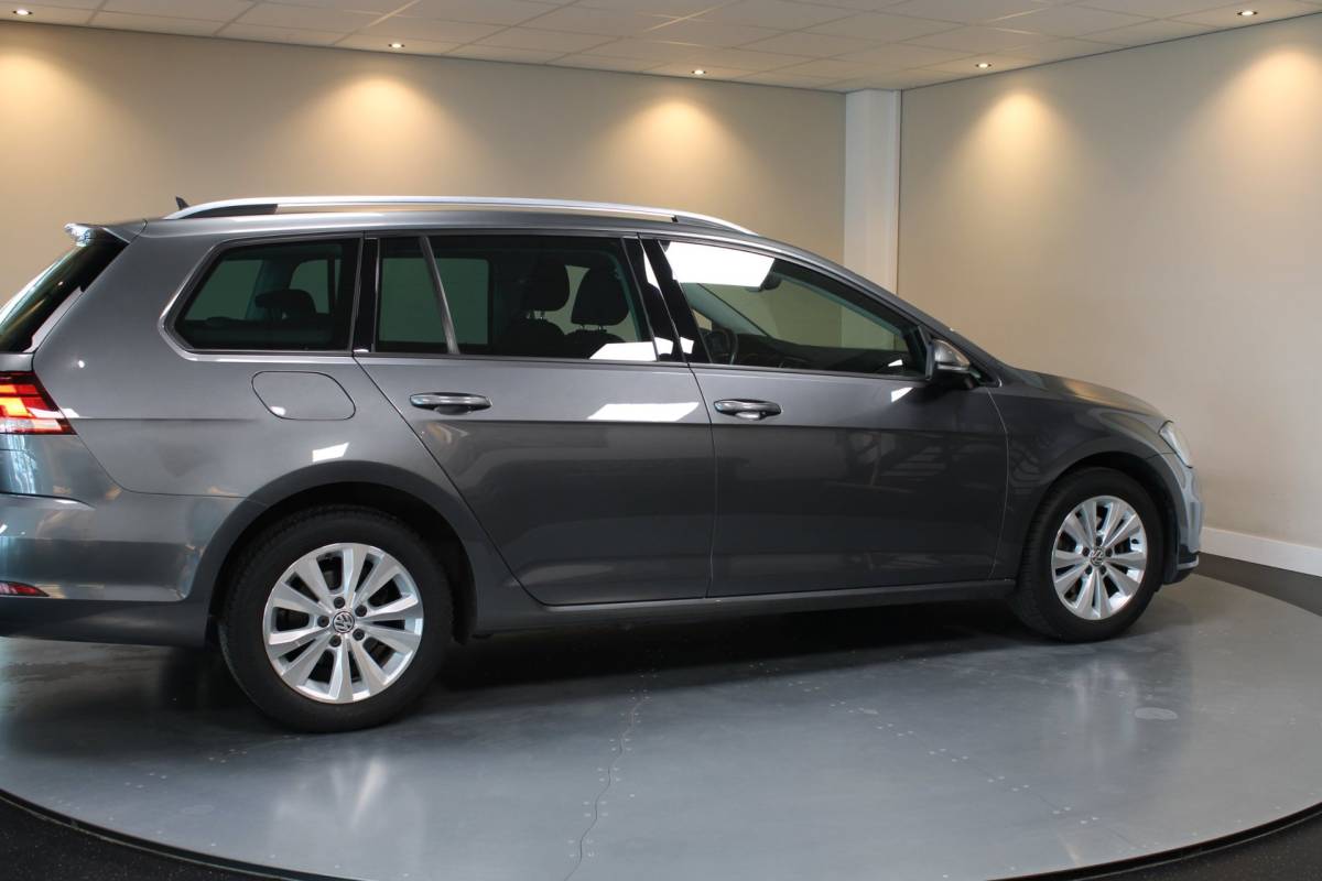 Volkswagen Golf Volkswagen Golf Variant 1.0 TSI Comfortline Business *Massage* Stoelverw.|Carplay|Adapt.Cruise|Navi|DAB|PDC|NAP