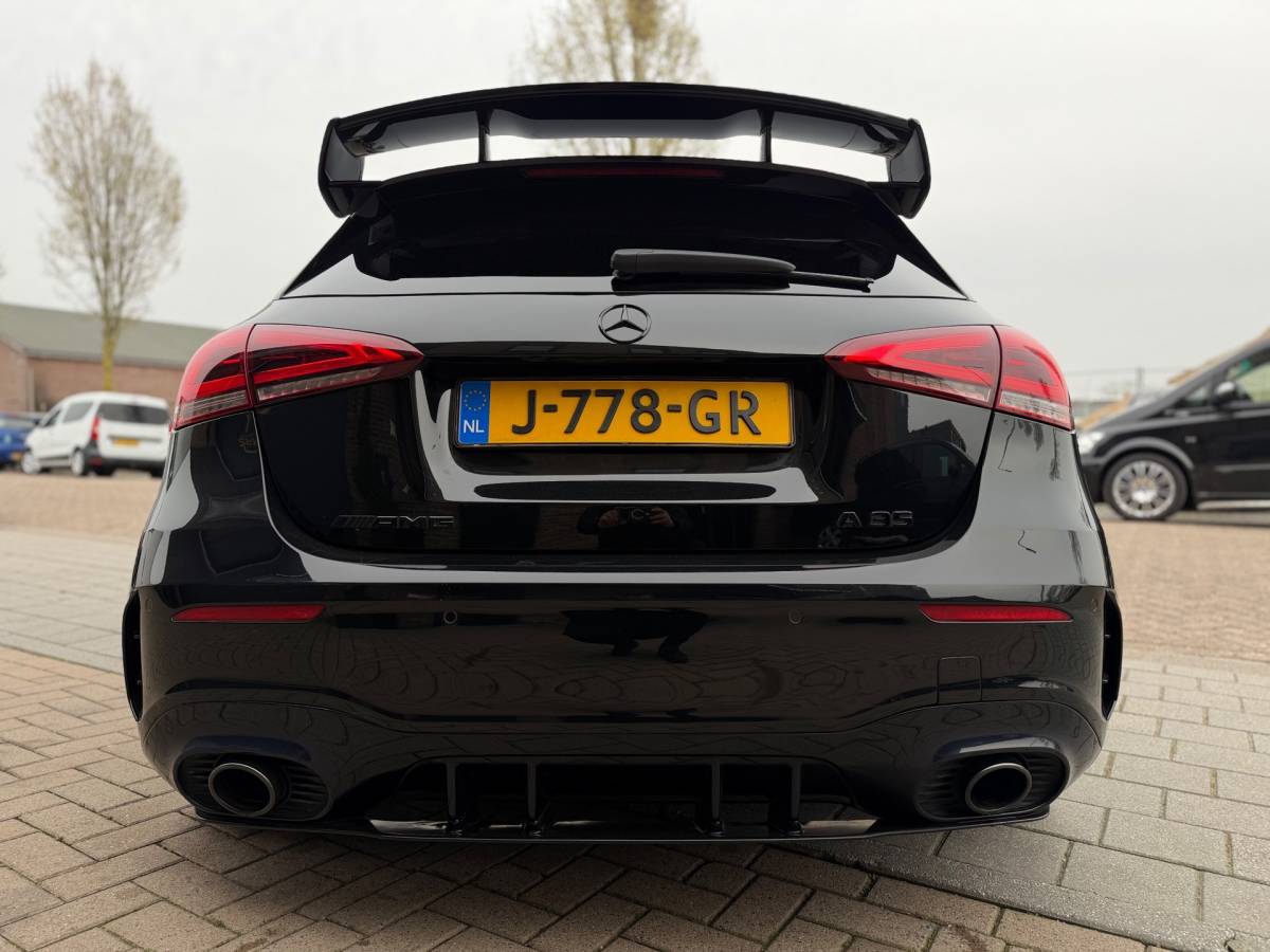 Mercedes-Benz A-Klasse Mercedes-Benz A-klasse AMG 35 4MATIC Premium Plus Pano Ambient Lighting
