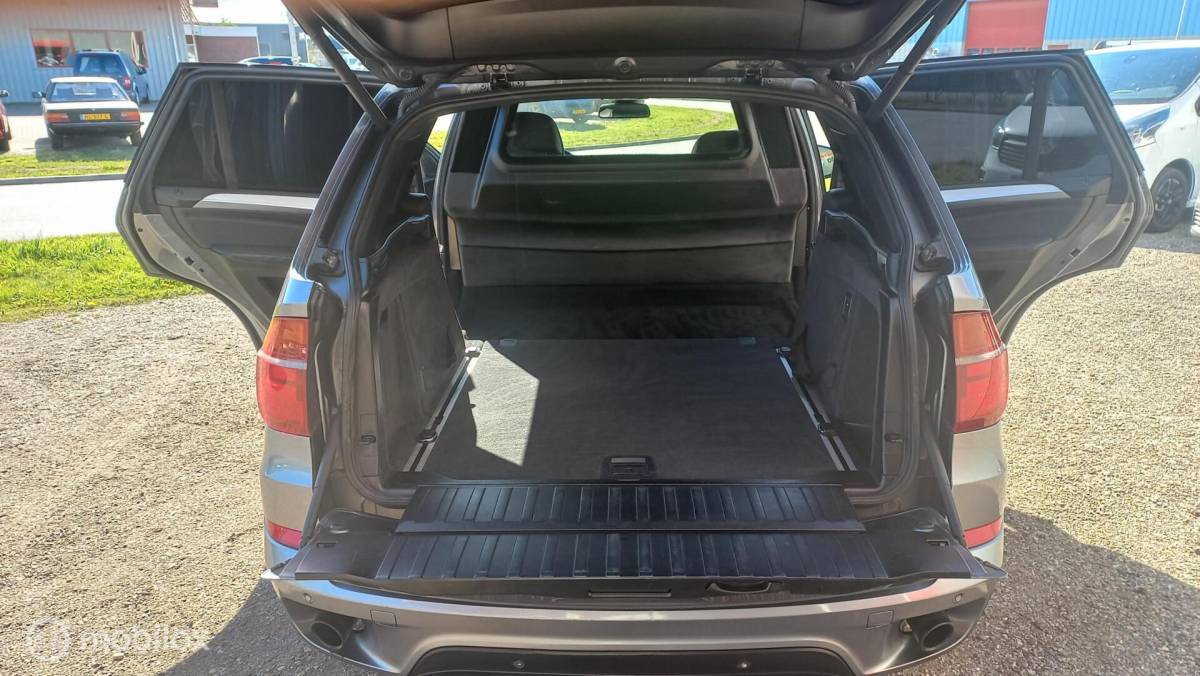 BMW X5 BMW X5 GRIJSKENTEKEN/VAN