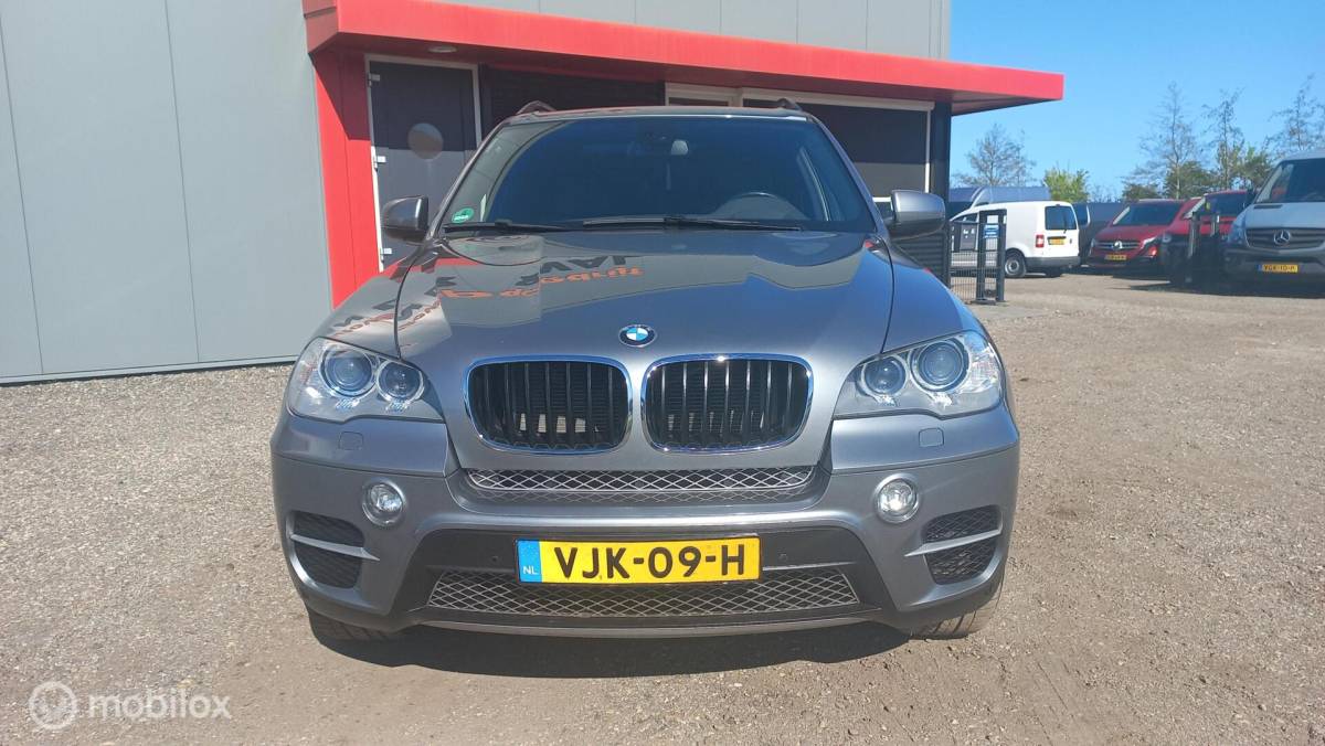 BMW X5 BMW X5 GRIJSKENTEKEN/VAN