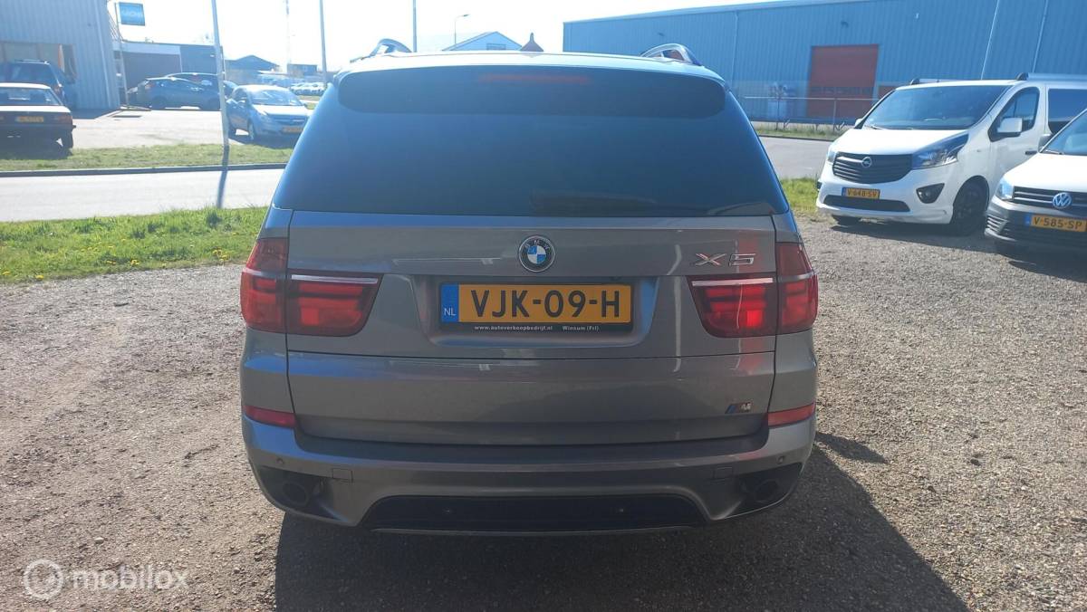 BMW X5 BMW X5 GRIJSKENTEKEN/VAN
