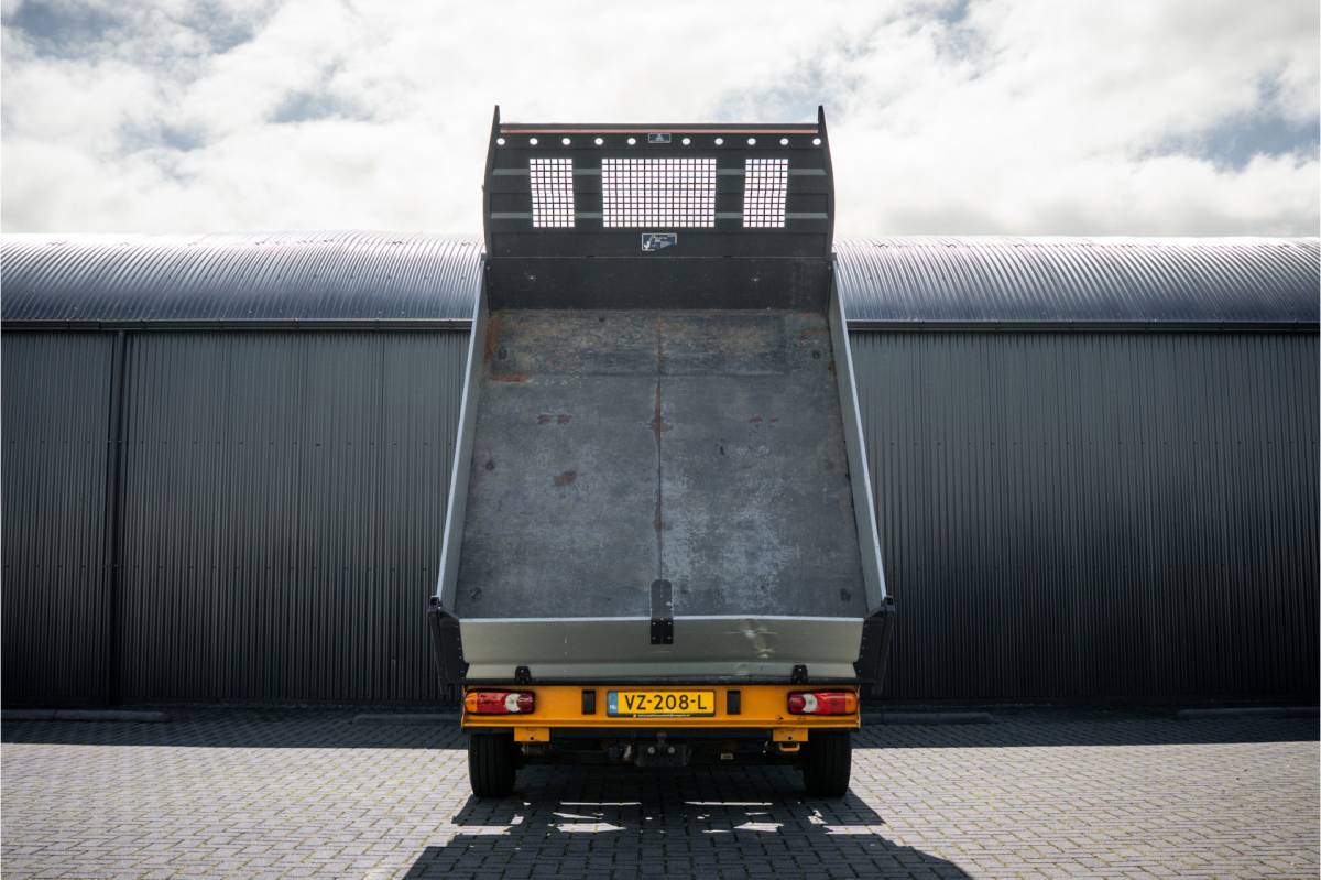 Fiat Ducato Fiat Ducato 150 Multijet 2.3 L3H1 | 150 PK | 6-Zits | 3-Zijdige kipper | 1e Eigenaar | Airco | Trekhaak