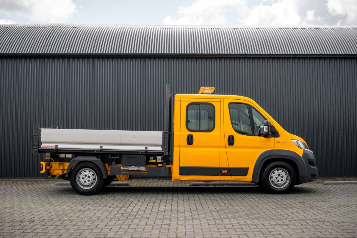 Fiat Ducato Fiat Ducato 150 Multijet 2.3 L3H1 | 150 PK | 6-Zits | 3-Zijdige kipper | 1e Eigenaar | Airco | Trekhaak