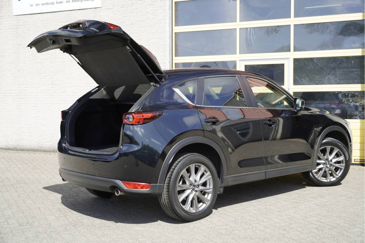 Mazda CX-5 Mazda CX-5 2.0 SkyActiv-G 165PK! Automaat Style Selected BJ2021 Lmv 19″ | Led V+A | Pdc | Keyless entry | 360° Camera |  Bose Audio | Head-up display | Climate control | Cruise control | Elek voorstoelen | Lederen bekleding | Verwarmd stuur | Verwarmde voorstoelen