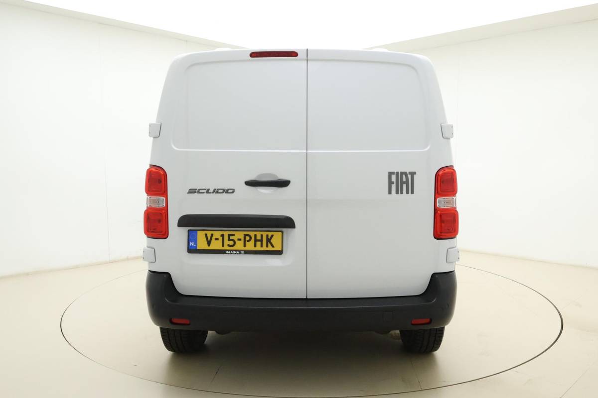 Fiat Scudo Fiat Scudo 2.0 Diesel 145 L2 Navigatie | Laadruimtebetimmering | Cruise Control | Camera | 3 Persoons | Financial Lease Mogelijk | Airco