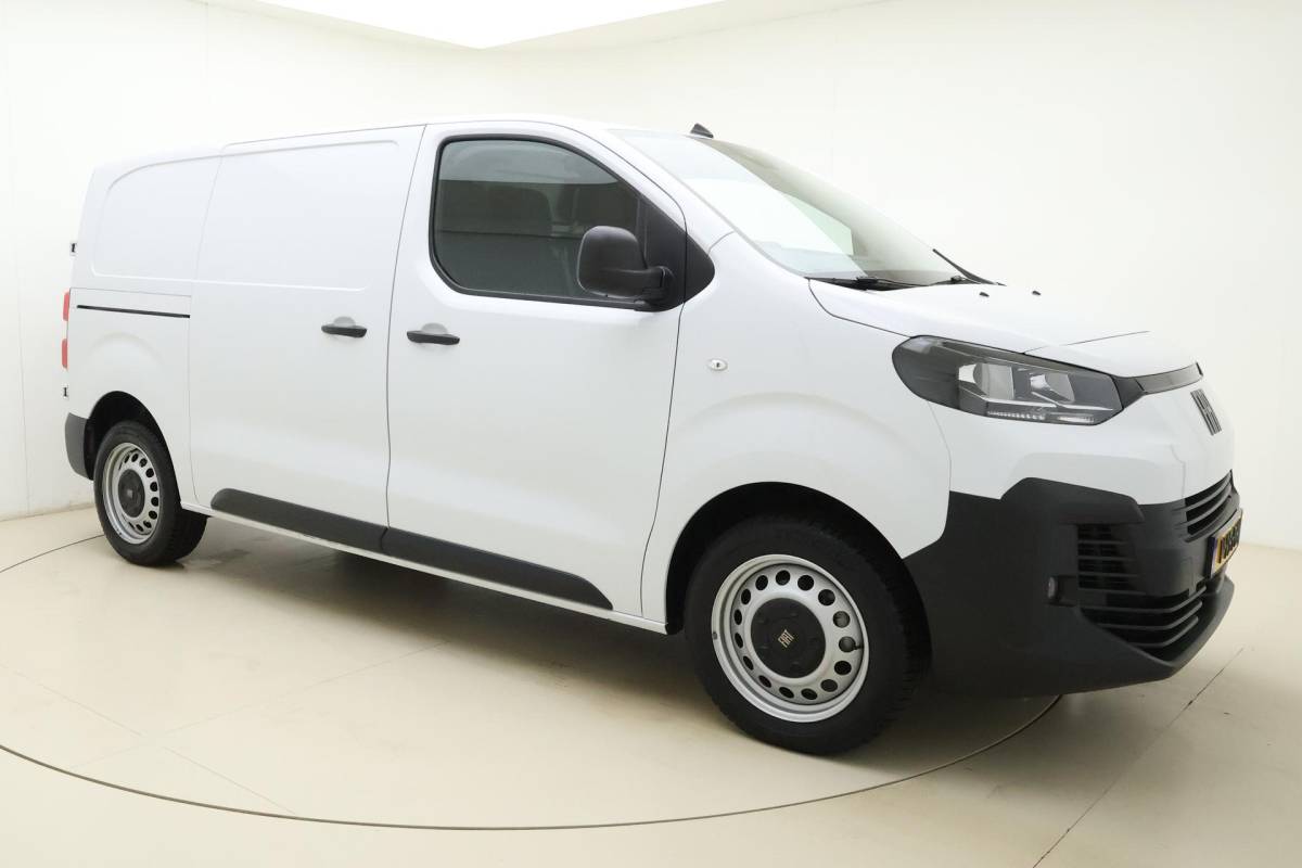 Fiat Scudo Fiat Scudo 2.0 Diesel 145 L2 Navigatie | Laadruimtebetimmering | Cruise Control | Camera | 3 Persoons | Financial Lease Mogelijk | Airco