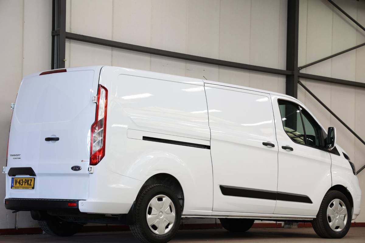Ford Transit Custom Ford Transit Custom 2.0 TDCI L2H1 AUTOMAAT