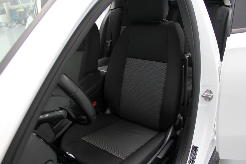 Mercedes-Benz A-Klasse Mercedes-Benz A-klasse 200 Premium Plus 164PK, RIJKLAAR | AUTOMAAT | 18″LM-VELGEN | STOELVERWARMING | NAVIGATIE | CRUISE