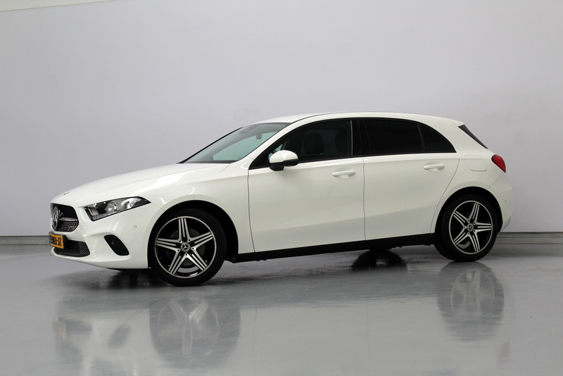 Mercedes-Benz A-Klasse Mercedes-Benz A-klasse 200 Premium Plus 164PK, RIJKLAAR | AUTOMAAT | 18″LM-VELGEN | STOELVERWARMING | NAVIGATIE | CRUISE