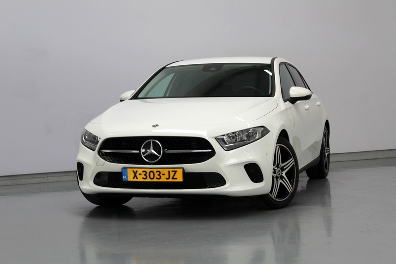 Mercedes-Benz A-Klasse Mercedes-Benz A-klasse 200 Premium Plus 164PK, RIJKLAAR | AUTOMAAT | 18″LM-VELGEN | STOELVERWARMING | NAVIGATIE | CRUISE