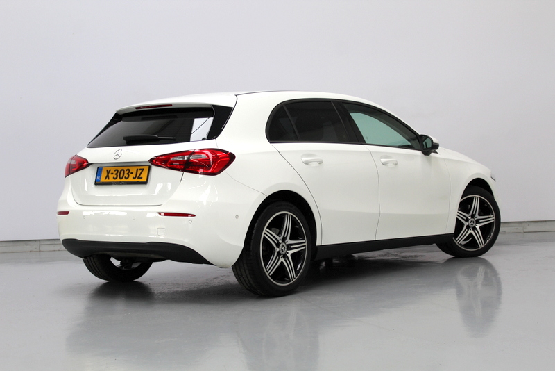 Mercedes-Benz A-Klasse Mercedes-Benz A-klasse 200 Premium Plus 164PK, RIJKLAAR | AUTOMAAT | 18″LM-VELGEN | STOELVERWARMING | NAVIGATIE | CRUISE