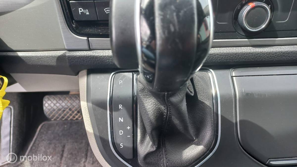 Volkswagen Transporter Volkswagen Transporter 2.0 TDI L2H1 DC