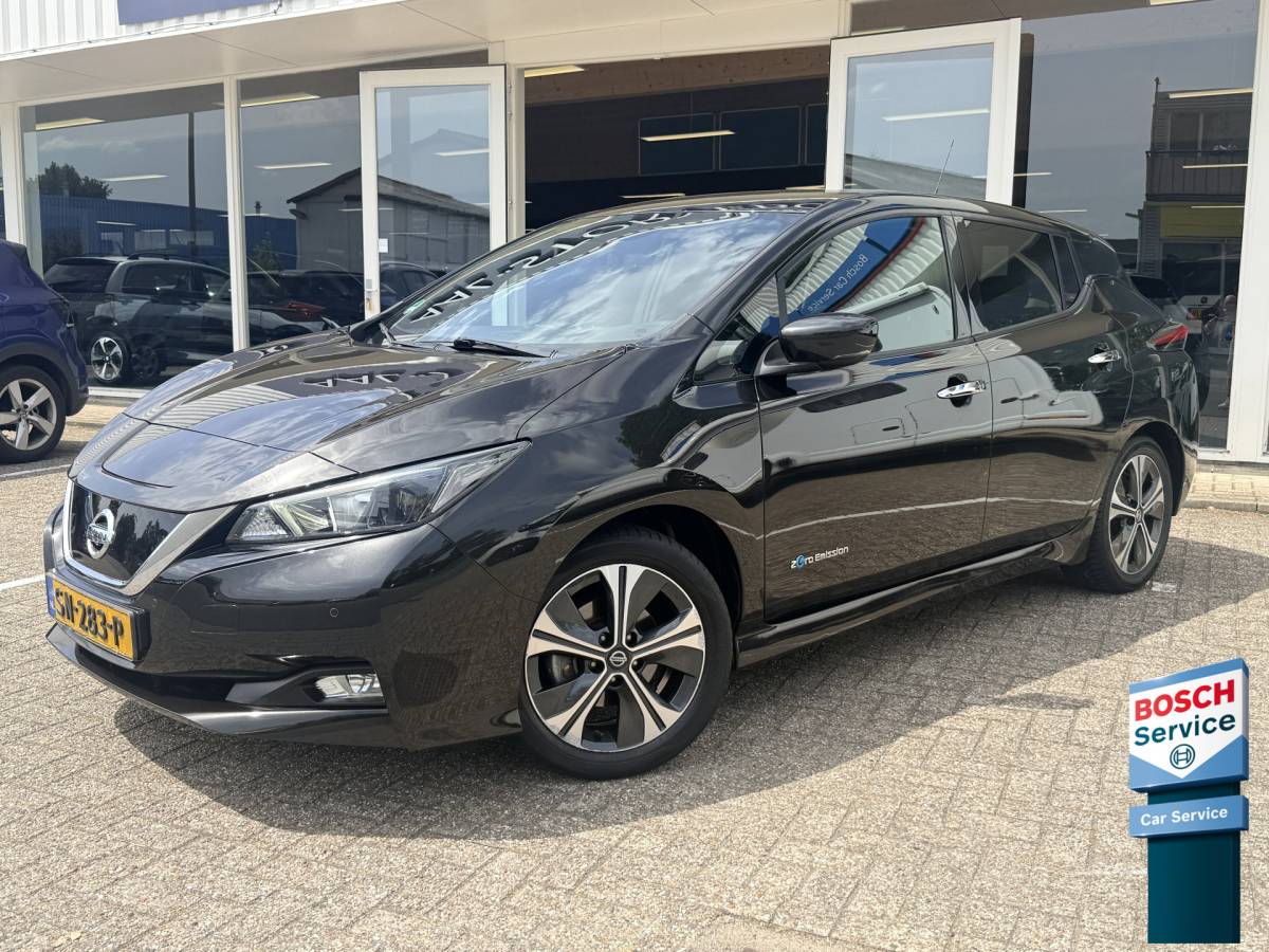 Nissan Leaf Nissan LEAF 2.ZERO EDITION 40 kWh | LED | Leder | Adapt. Cruise | Stoel- en stuurverwarming | Apple/Android