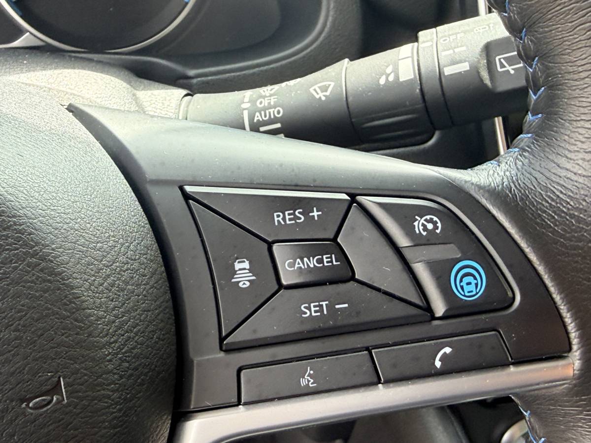 Nissan Leaf Nissan LEAF 2.ZERO EDITION 40 kWh | LED | Leder | Adapt. Cruise | Stoel- en stuurverwarming | Apple/Android