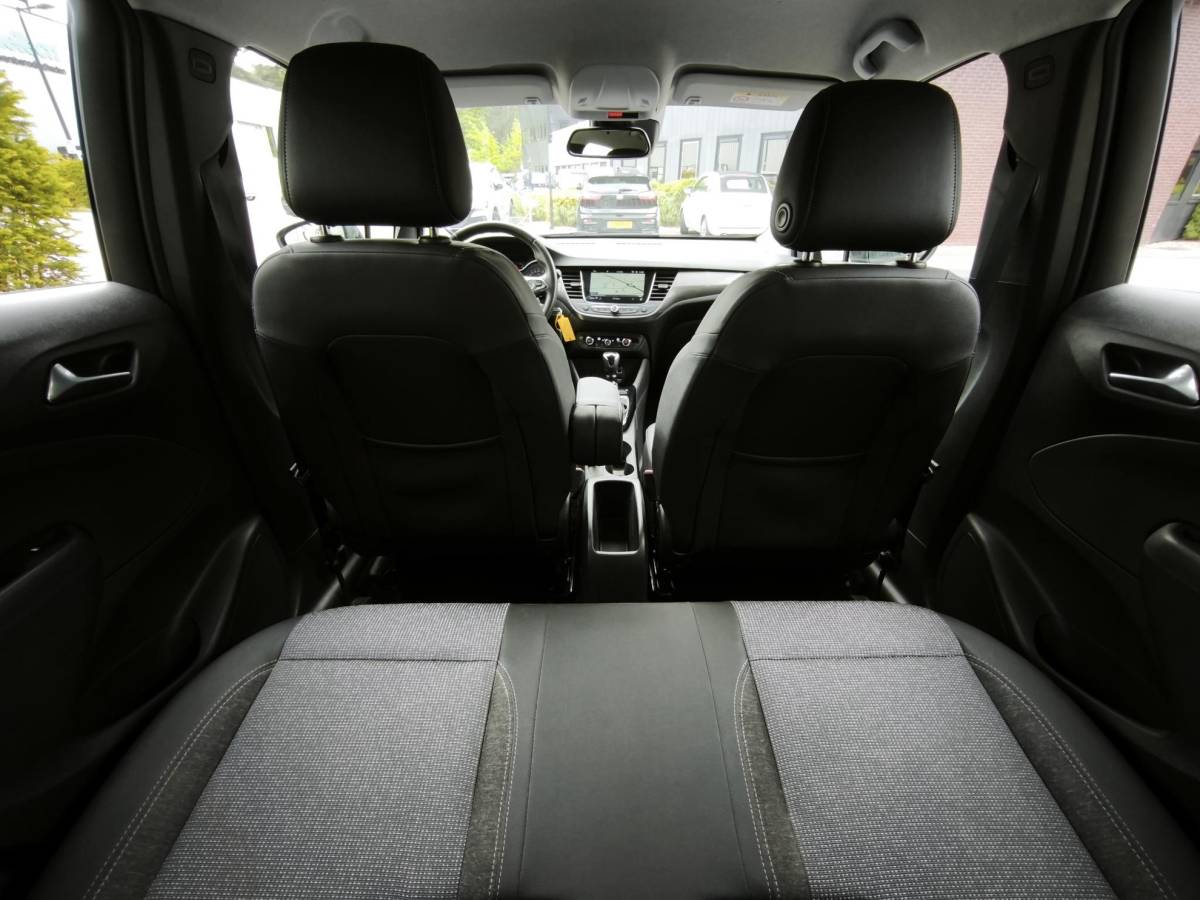 Opel Crossland Opel Crossland 1.2 Turbo Elegance 110PK Head-Up Trekhaak Navigatiesysteem Led Cruise-Control