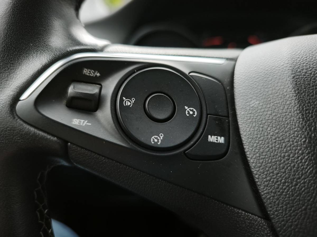 Opel Crossland Opel Crossland 1.2 Turbo Elegance 110PK Head-Up Trekhaak Navigatiesysteem Led Cruise-Control