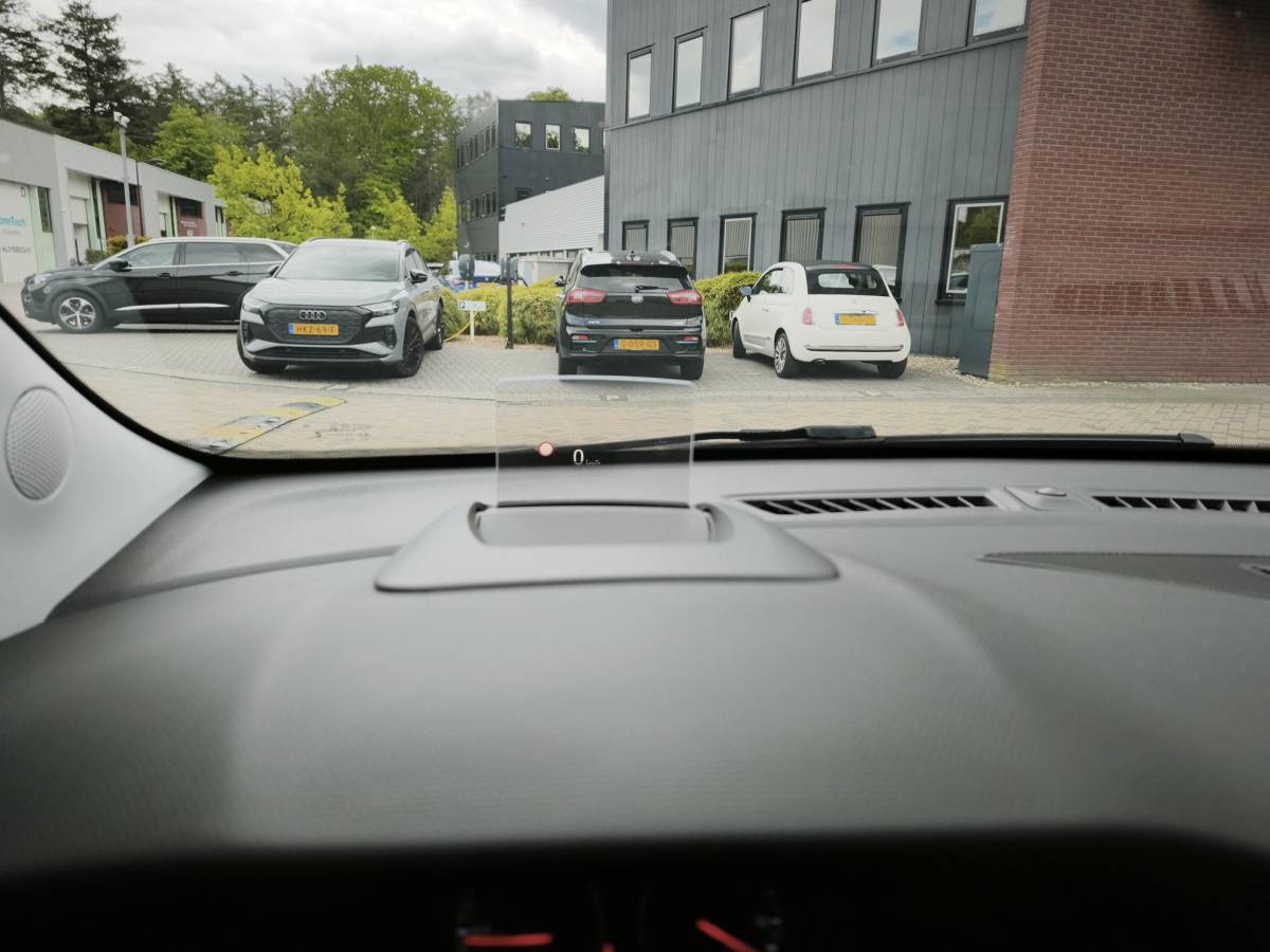 Opel Crossland Opel Crossland 1.2 Turbo Elegance 110PK Head-Up Trekhaak Navigatiesysteem Led Cruise-Control