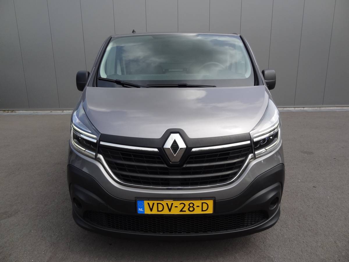 Renault Trafic Renault Trafic 2.0 dCi 120 T27 L1H1 Comfort | NL-AUTO | CRUISE | TREKHAAK |