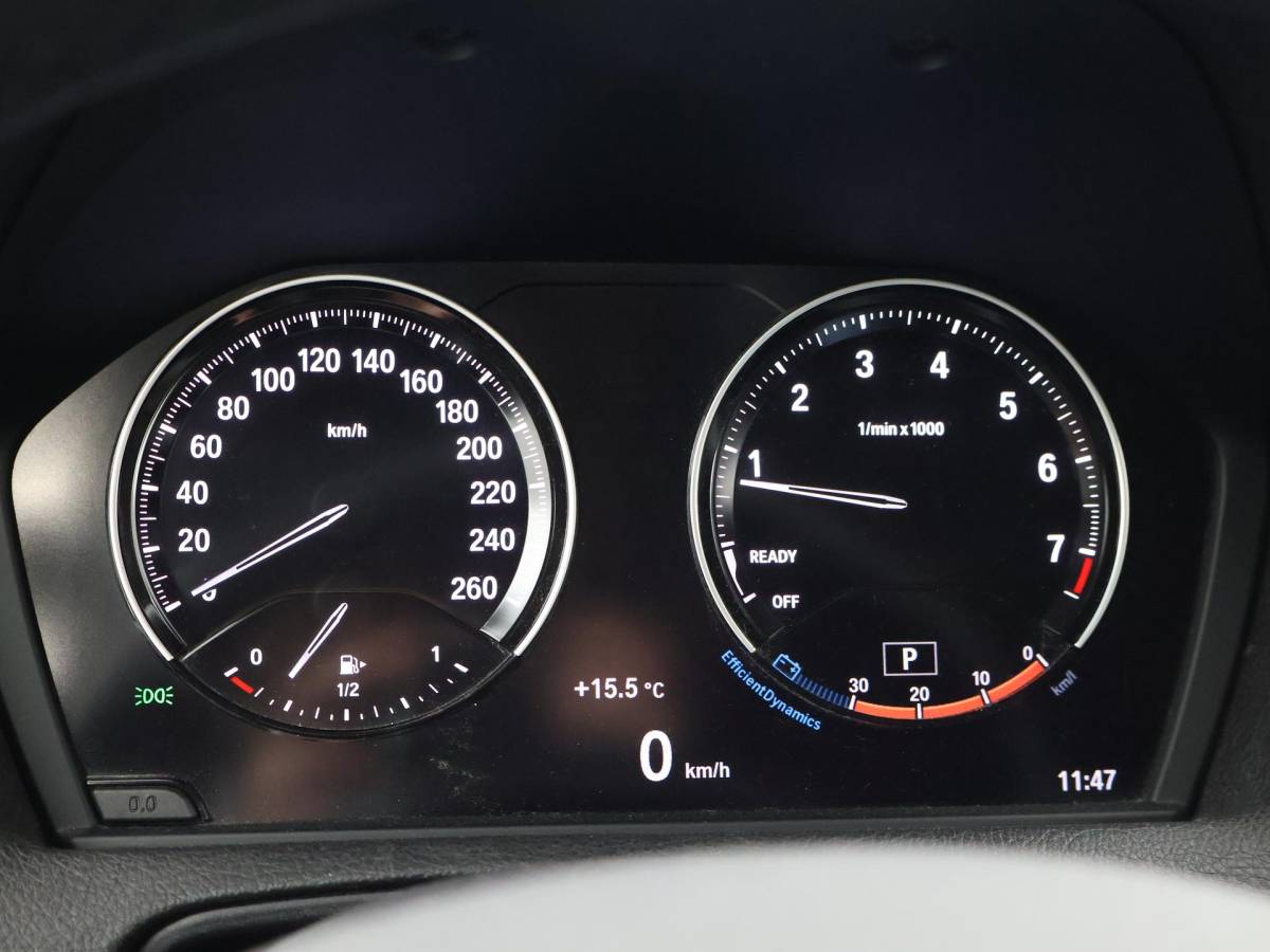 BMW 1 Serie BMW 1-serie 120i 184 PK H.E. LUXURY AUT. + DRAADLOZE CARPLAY | LEDER | STOELVERW. | AFN. TREKHAAK