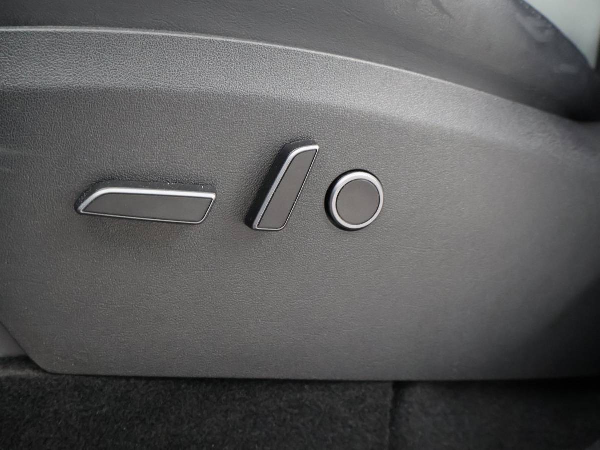 Tesla Model Y Tesla Model Y 534 PK PERFORMANCE SOH 93% + 75 KWH + AUTOPILOT | PANORAMA | 21 INCH