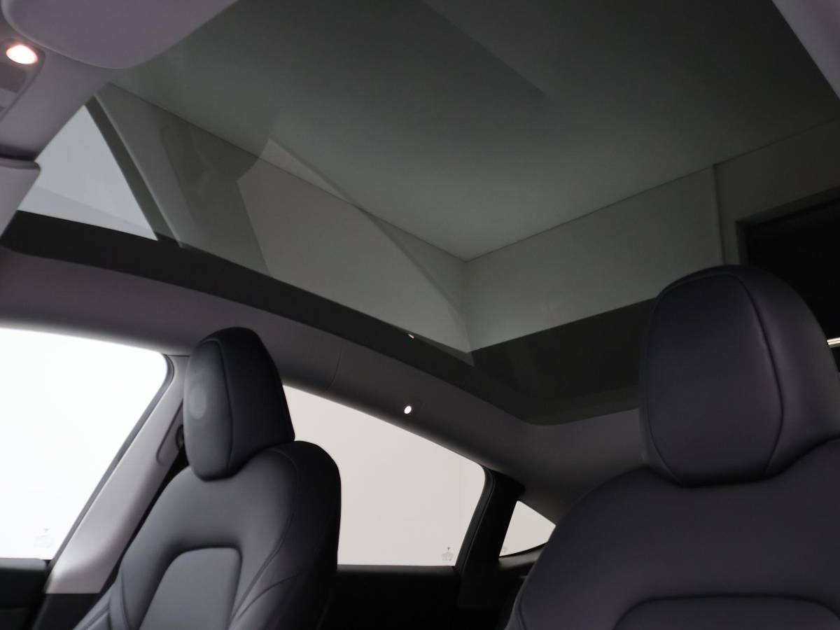 Tesla Model Y Tesla Model Y 534 PK PERFORMANCE SOH 93% + 75 KWH + AUTOPILOT | PANORAMA | 21 INCH