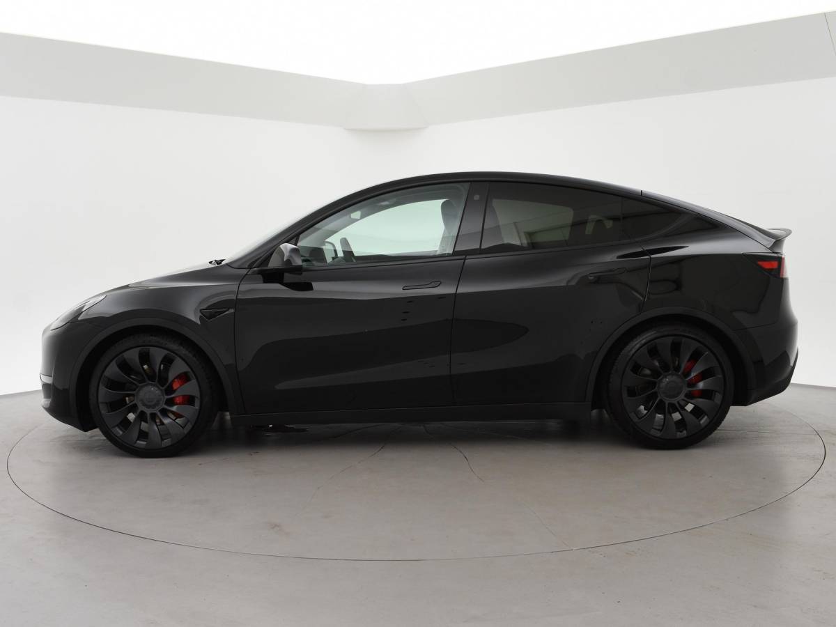 Tesla Model Y Tesla Model Y 534 PK PERFORMANCE SOH 93% + 75 KWH + AUTOPILOT | PANORAMA | 21 INCH