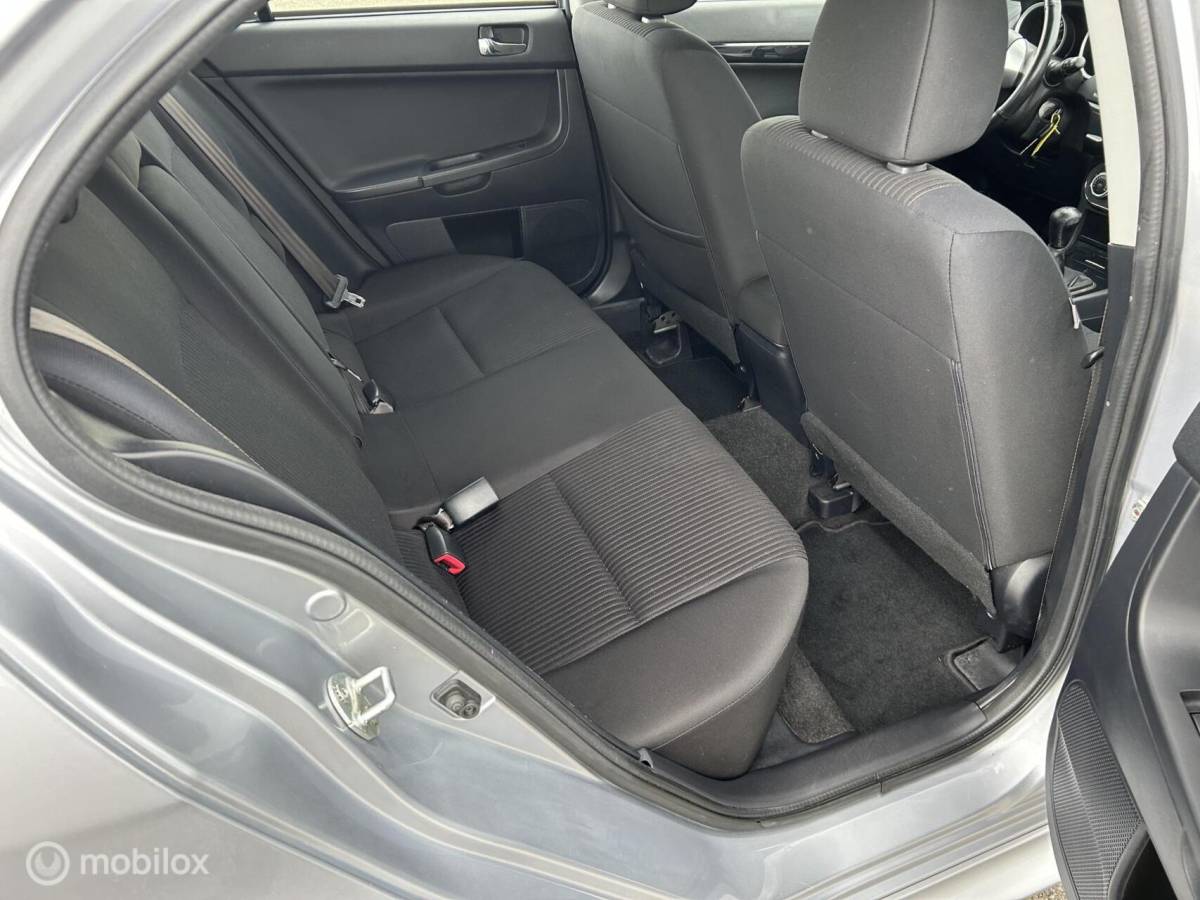 Mitsubishi Lancer Mitsubishi Lancer Sportback 1.6 Limited Edition , Trekhaak