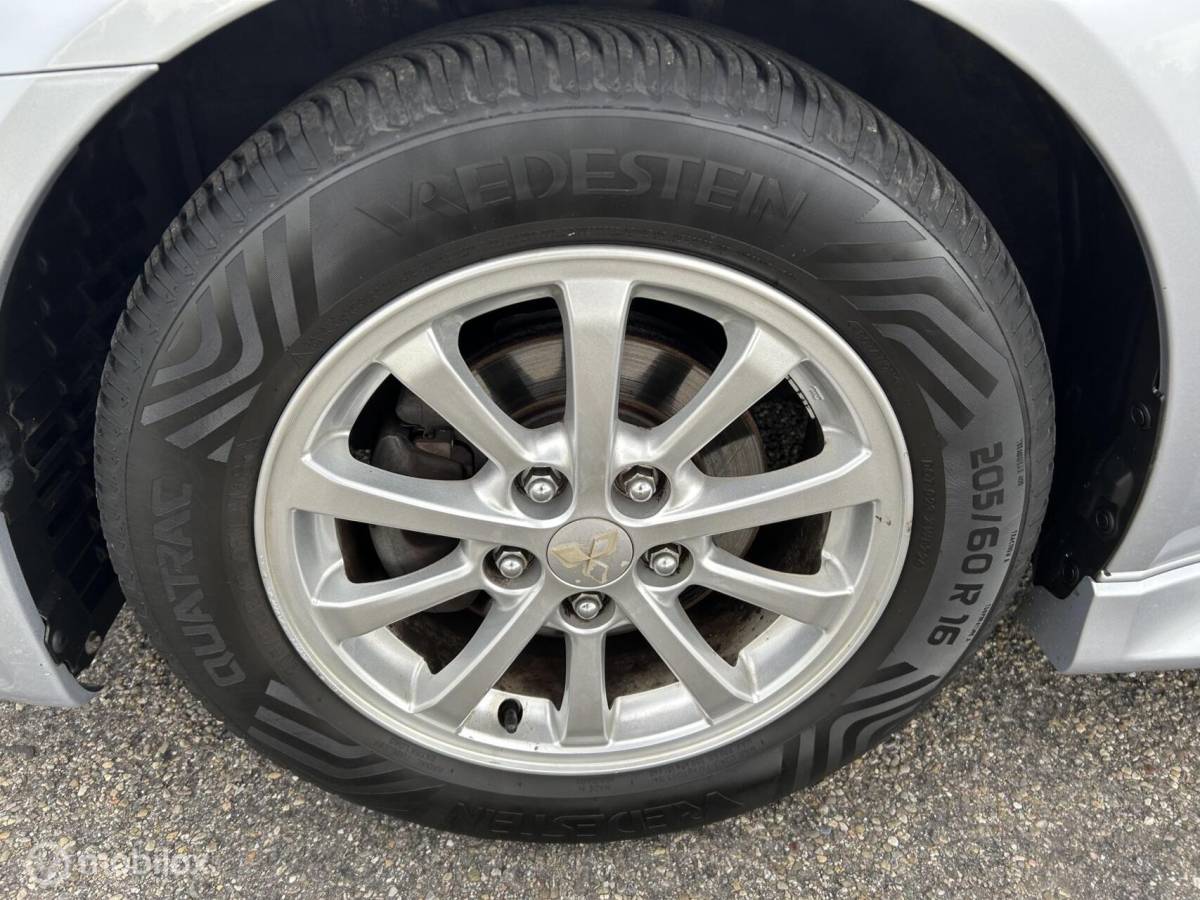 Mitsubishi Lancer Mitsubishi Lancer Sportback 1.6 Limited Edition , Trekhaak