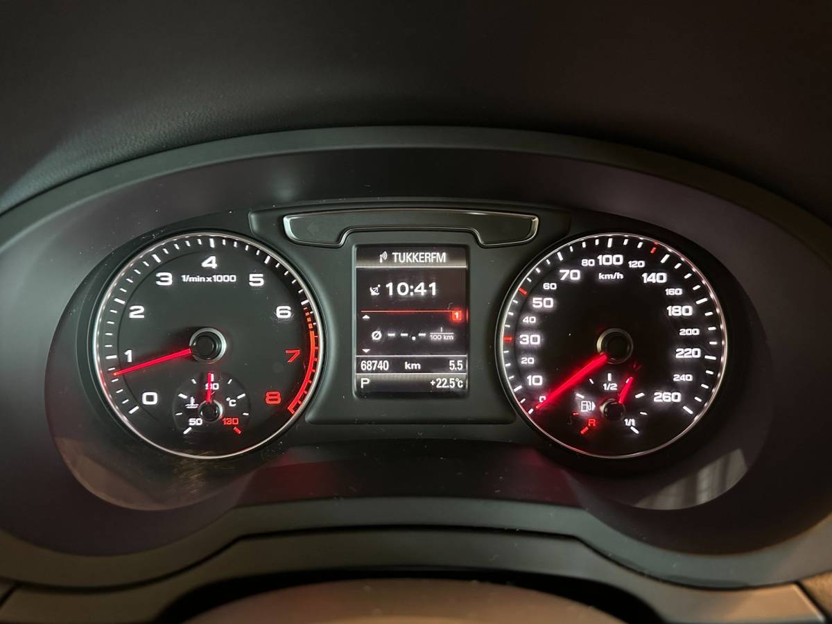 Audi Q3 Audi Q3 2.0 TFSI QUATTRO AUTOMAAT ADVANCE SPORT-uitv|S-LINE|CLIMA AIRCO|CRUISE CONTROL|NAVIGATIE|KEYLESS ENTREE|LM-VELGEN|TREKHAAK