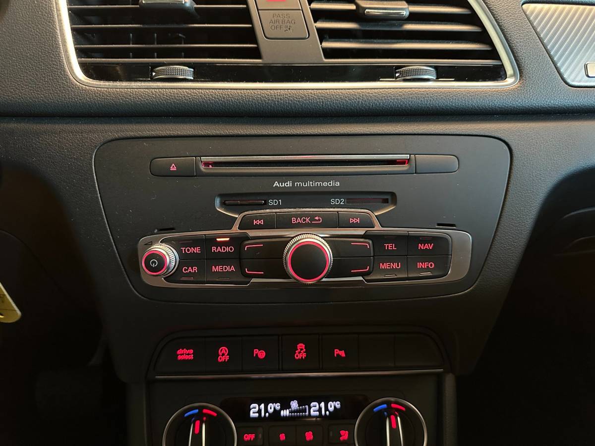 Audi Q3 Audi Q3 2.0 TFSI QUATTRO AUTOMAAT ADVANCE SPORT-uitv|S-LINE|CLIMA AIRCO|CRUISE CONTROL|NAVIGATIE|KEYLESS ENTREE|LM-VELGEN|TREKHAAK