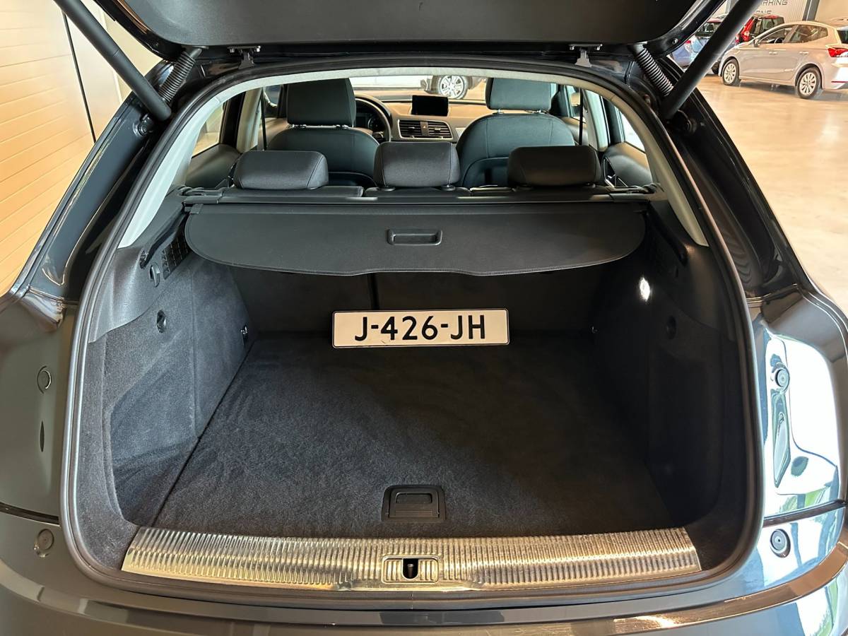 Audi Q3 Audi Q3 2.0 TFSI QUATTRO AUTOMAAT ADVANCE SPORT-uitv|S-LINE|CLIMA AIRCO|CRUISE CONTROL|NAVIGATIE|KEYLESS ENTREE|LM-VELGEN|TREKHAAK