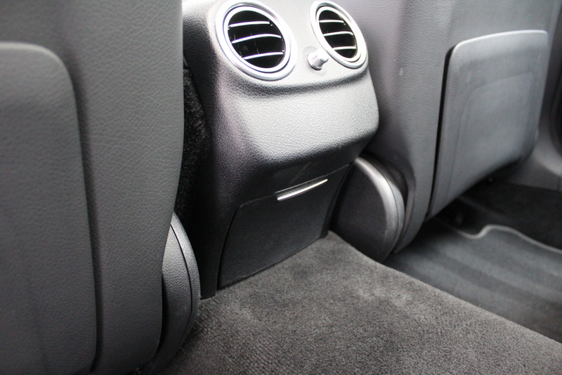 Mercedes-Benz E-Klasse Mercedes-Benz E-klasse 200 Business Solution Avantgarde 198PK, RIJKLAAR | PANORAMADAK | SFEERVERLICHTING | DEELS LEER | STANDKACHEL