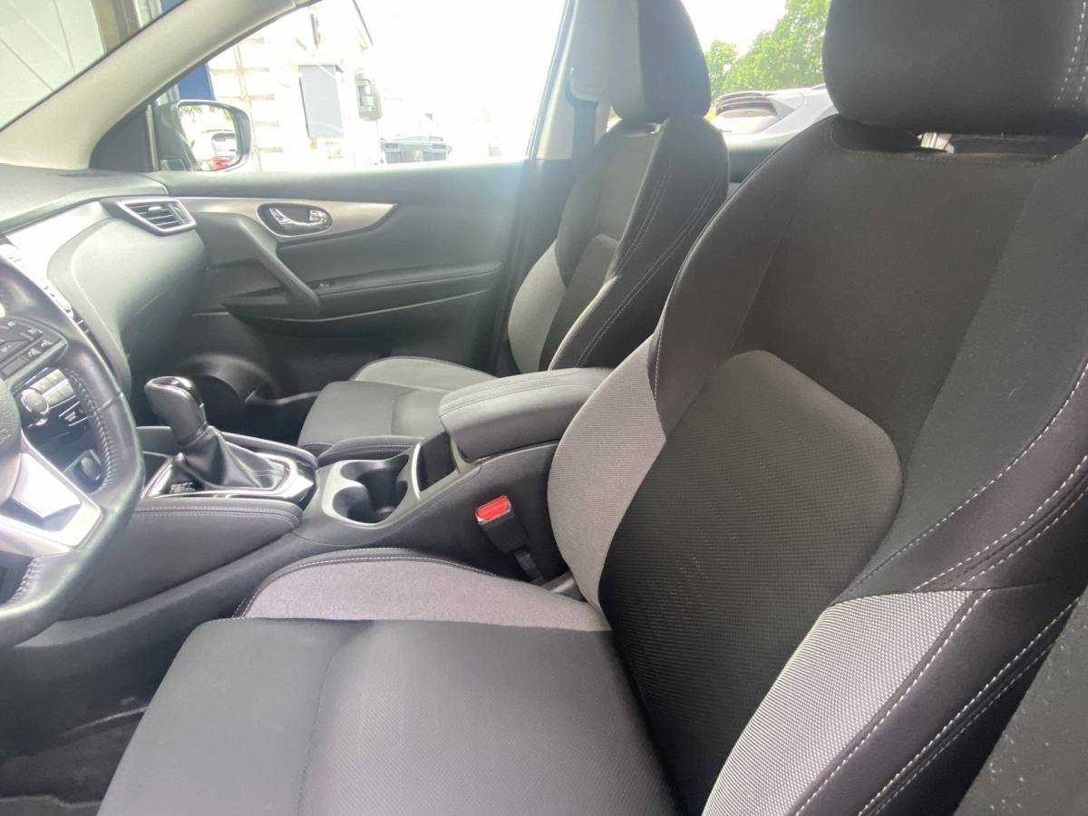 Nissan QASHQAI Nissan Qashqai 1.2 N-Connecta Autom/ Pano/ Cam/ Nav/ 1e Eigenaar/ 100% onderhoud