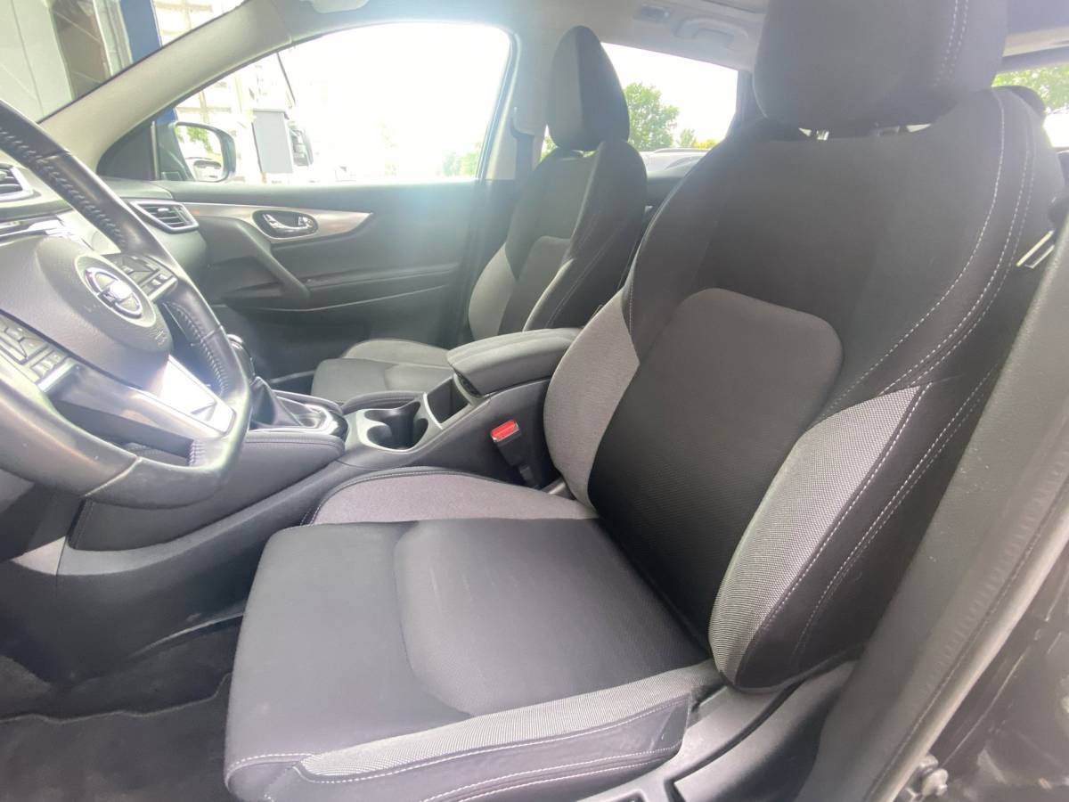 Nissan QASHQAI Nissan Qashqai 1.2 N-Connecta Autom/ Pano/ Cam/ Nav/ 1e Eigenaar/ 100% onderhoud