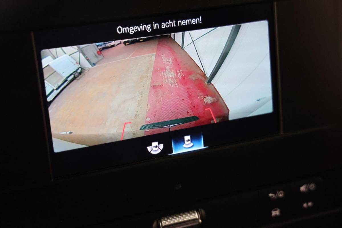 Mercedes-Benz Sprinter Mercedes-Benz Sprinter 317 L1H1 170PK 2000KG TREKVERMOGEN