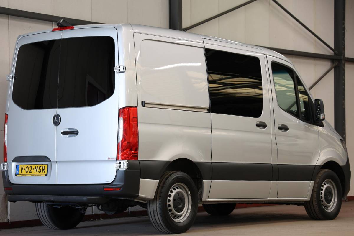 Mercedes-Benz Sprinter Mercedes-Benz Sprinter 317 L1H1 170PK 2000KG TREKVERMOGEN