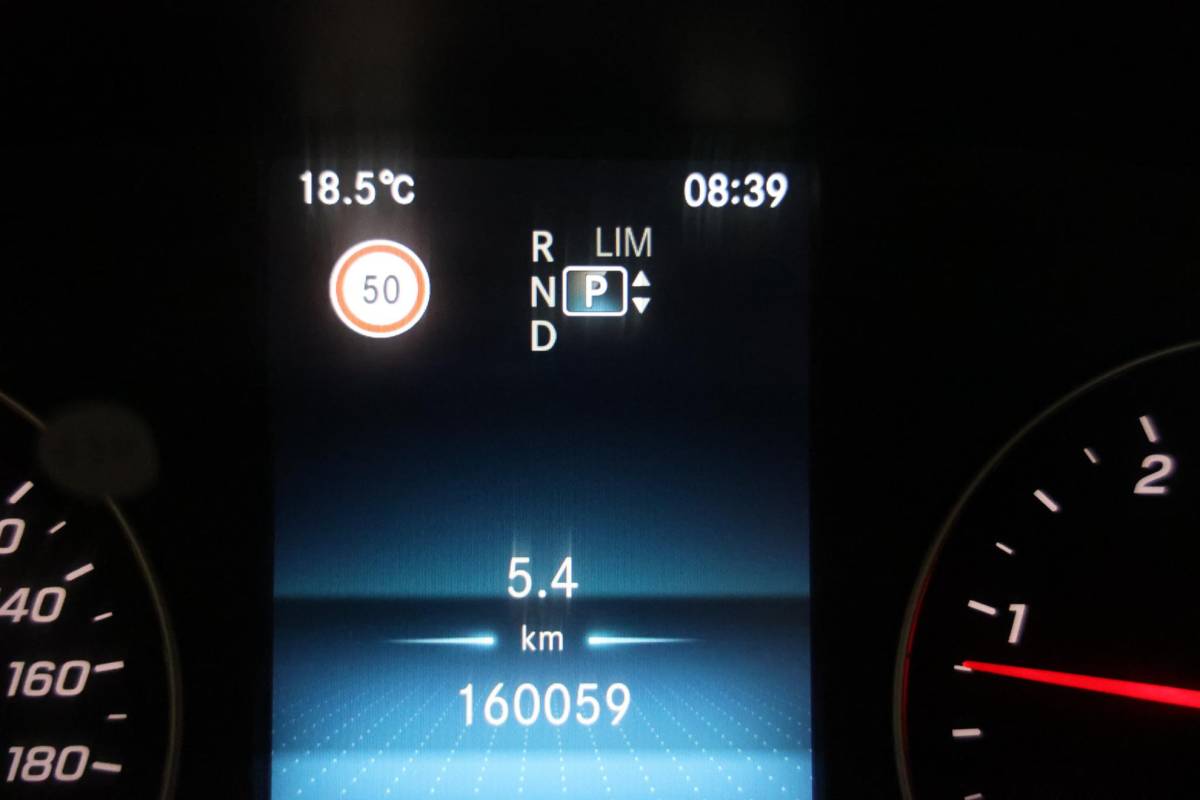 Mercedes-Benz Sprinter Mercedes-Benz Sprinter 317 L1H1 170PK 2000KG TREKVERMOGEN