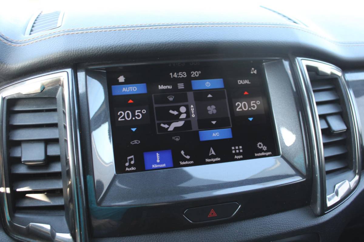 Ford Ranger Ford Ranger 2.0 EcoBlue Wildtrak Supercab 213pk | Navigatie | Adaptive cruise control | Rollertop | Trekhaak
