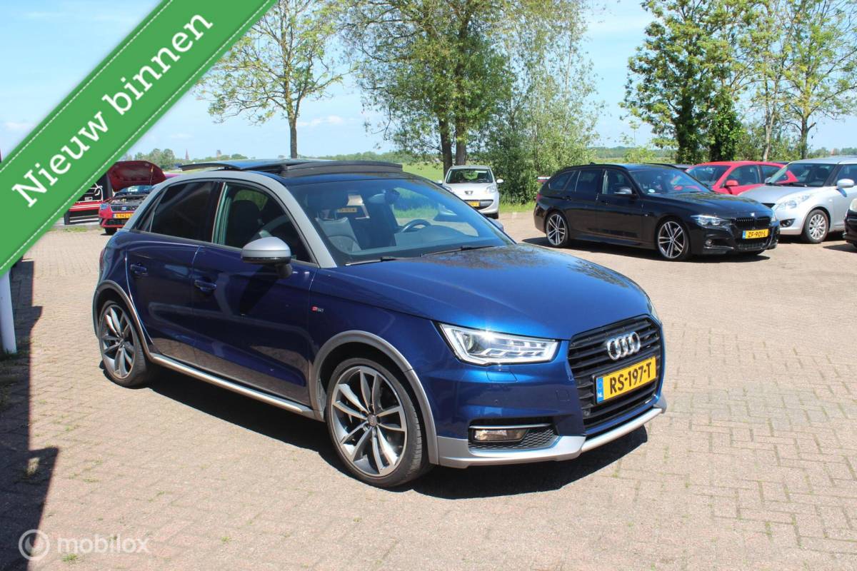 Audi A1 Sportback Audi A1 Sportback 1.4 TFSI 3XS-line Full Options Pano/18Inch/Led