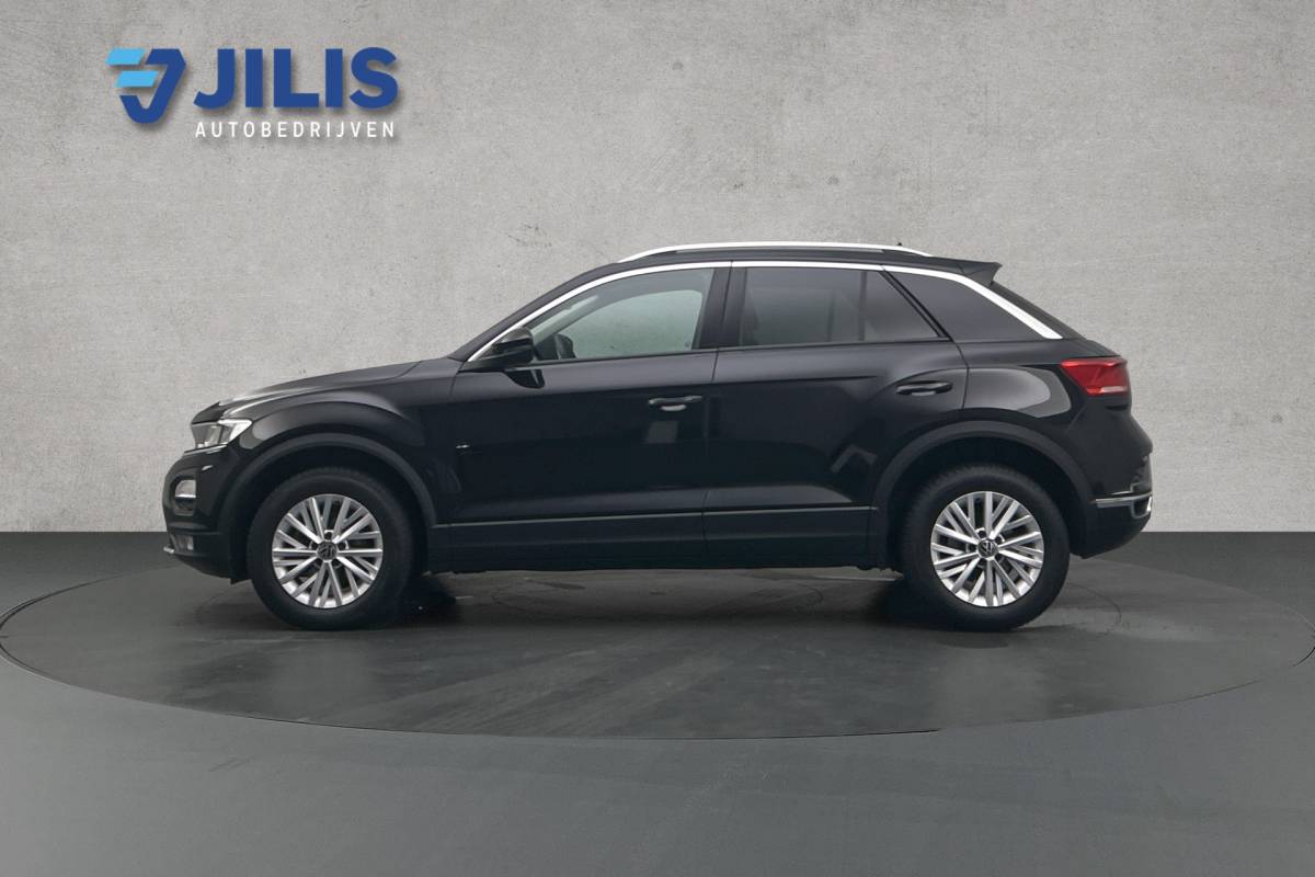 Volkswagen T-Roc Volkswagen T-Roc 1.0 TSI Style Business | Camera | Adaptive Cruise | Privacy Glass | Lichtmetalen velgen