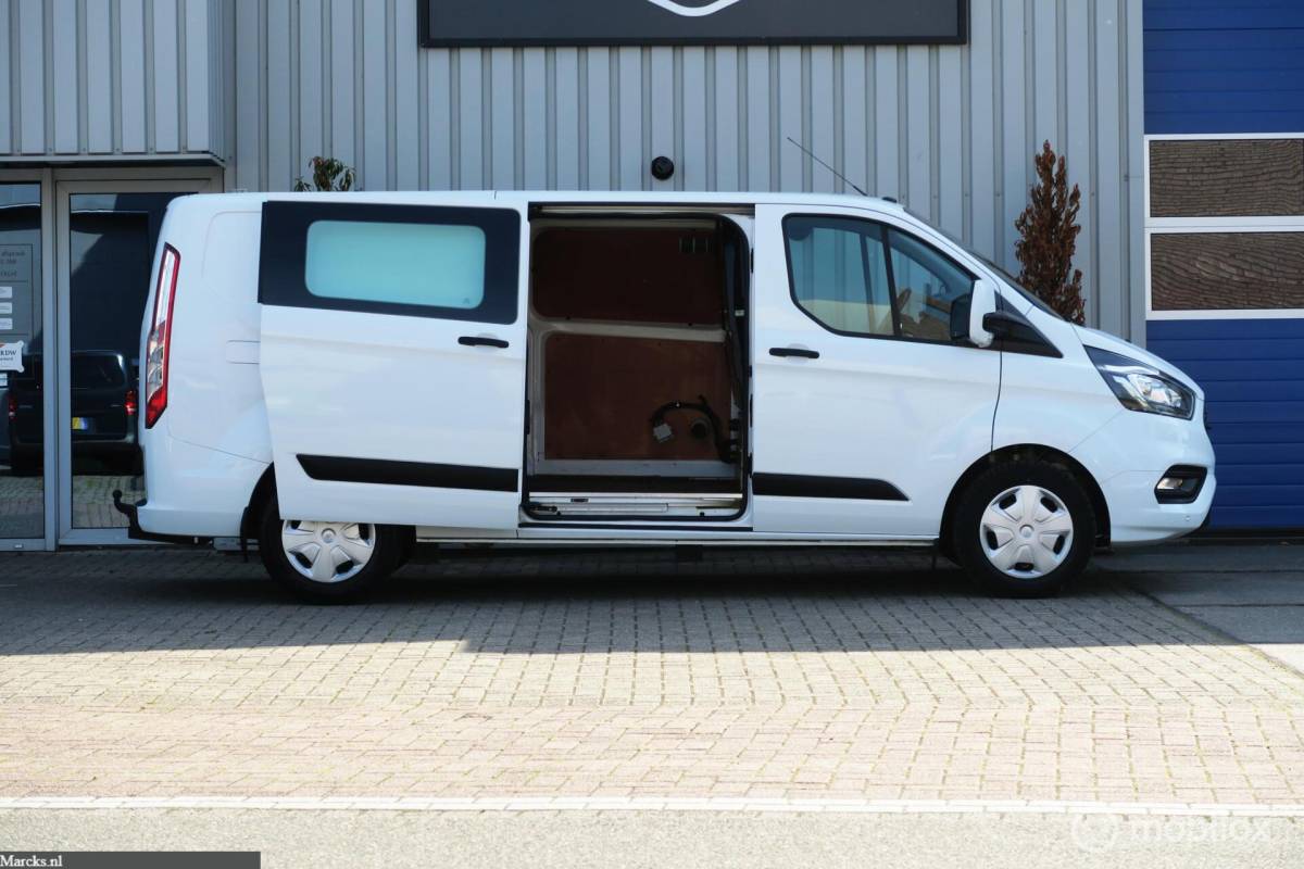 Ford Transit Custom Ford Transit Custom 340 2.0 TDCI L2H1 Limited Automaat EURO6