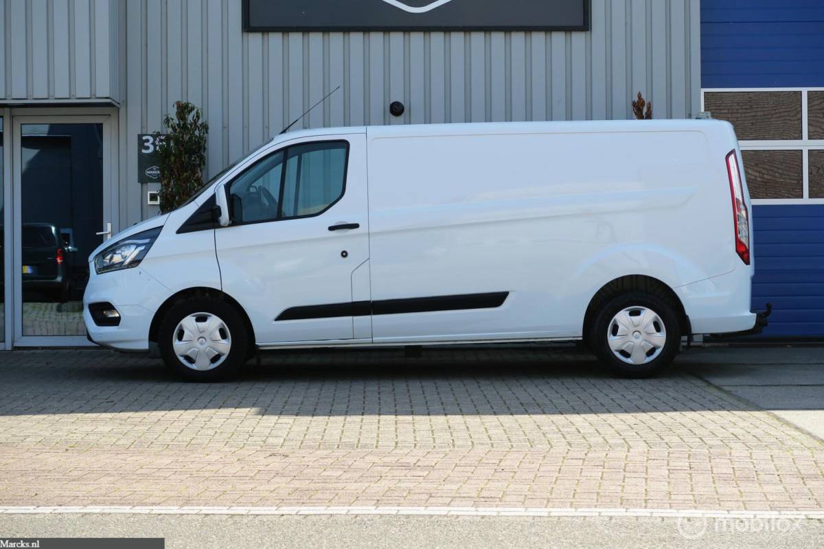 Ford Transit Custom Ford Transit Custom 340 2.0 TDCI L2H1 Limited Automaat EURO6