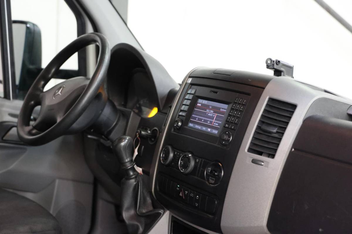 Mercedes-Benz Sprinter Mercedes-Benz Sprinter 314 2.2 CDI BAKWAGEN BOX LAADKLEP