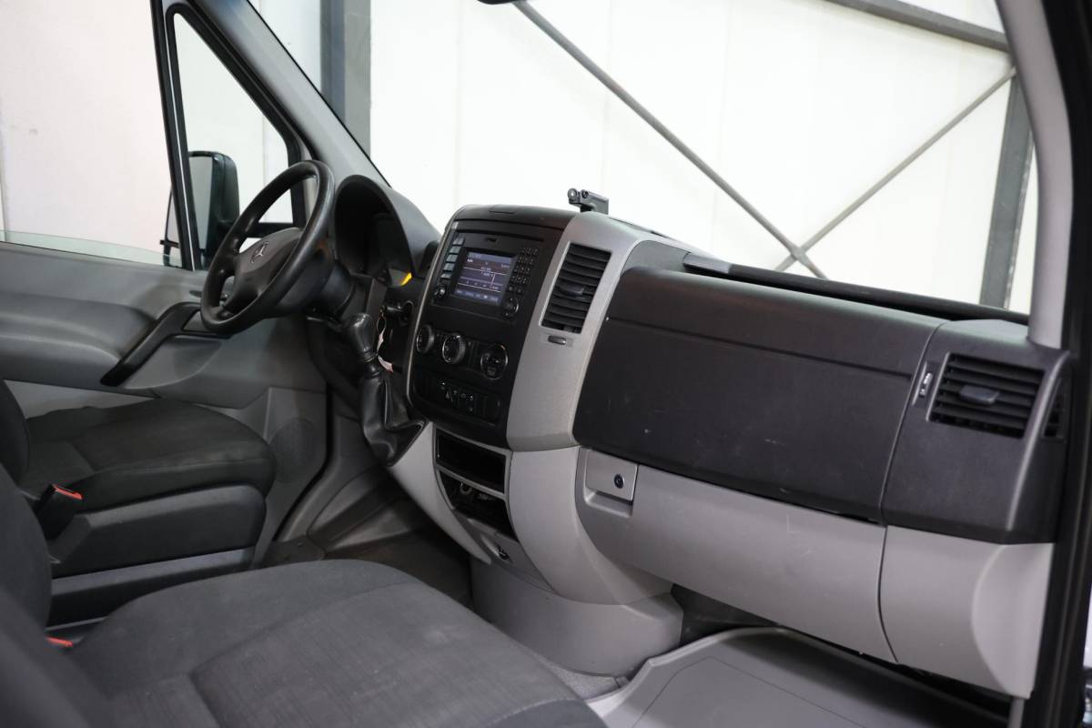 Mercedes-Benz Sprinter Mercedes-Benz Sprinter 314 2.2 CDI BAKWAGEN BOX LAADKLEP