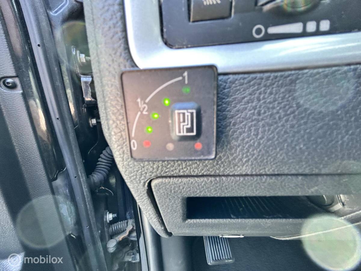 Dodge Ram 1500 Dodge Ram 1500 5.7 V8 Crew Cab sport Black edition