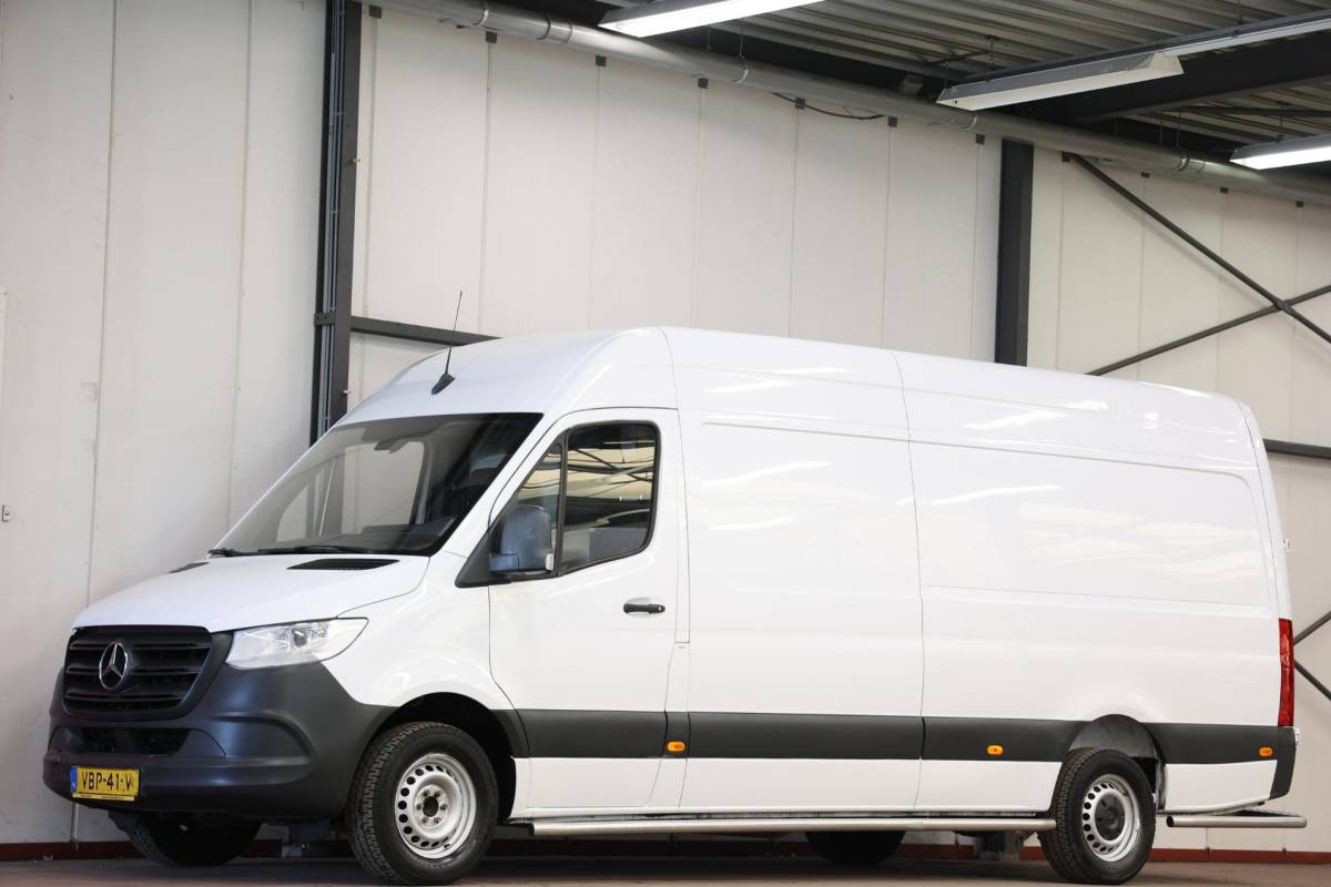 Mercedes-Benz Sprinter Mercedes-Benz Sprinter 311 2.2 CDI L3H2 AUTOMAAT POST NL SCHAPPEN