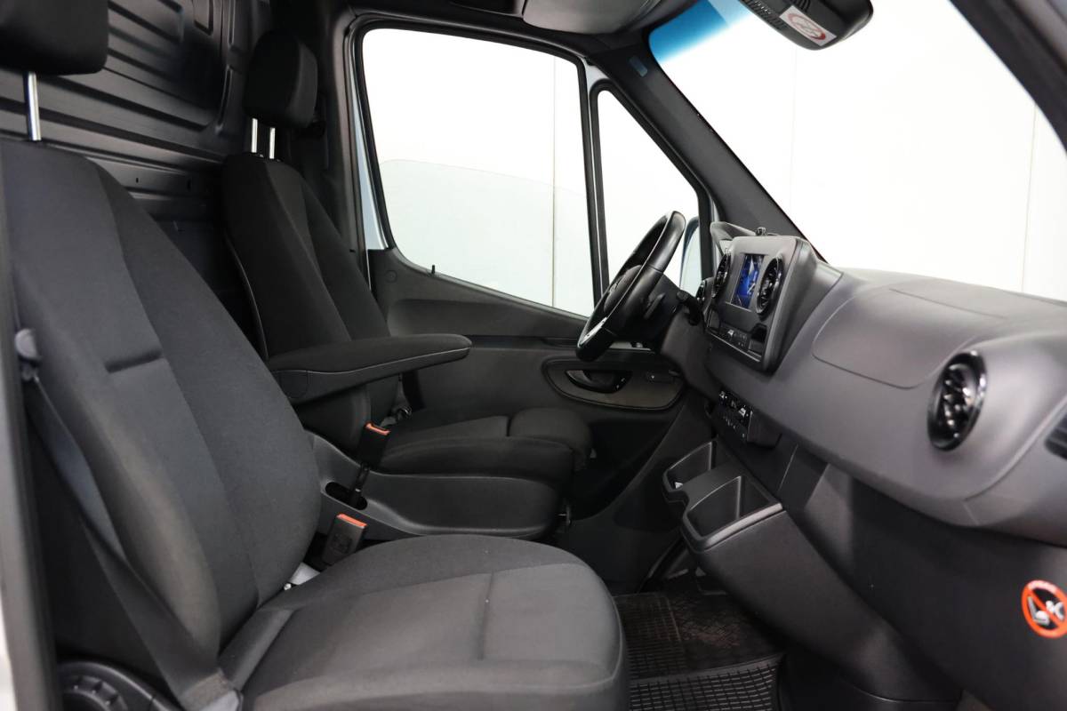 Mercedes-Benz Sprinter Mercedes-Benz Sprinter 314 2.2 CDI L1H1 AUTOMAAT LED INRICHTING