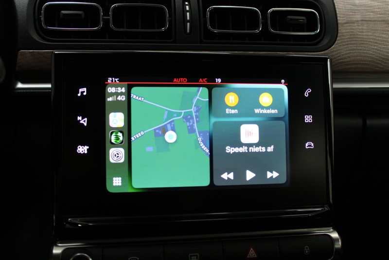 Citroën C3 Citroën C3 1.2 PureTech Shine Business 83PK, RIJKLAAR | CARPLAY | CRUISE CONTROLE | STOELVERWARMING