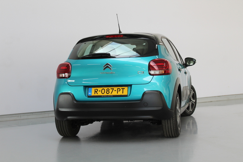 Citroën C3 Citroën C3 1.2 PureTech Shine Business 83PK, RIJKLAAR | CARPLAY | CRUISE CONTROLE | STOELVERWARMING
